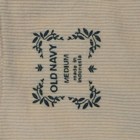 Old Navy Ribbed Tank Top - Picture 4 of 4